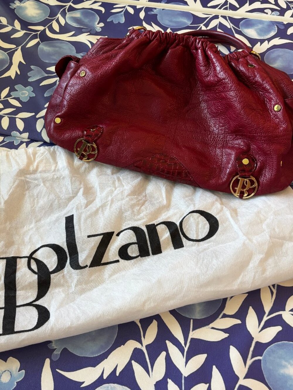 Bolzano Burgundy Italian Leather Slouch Hobo Shoulder Bag Goldtone Hardware